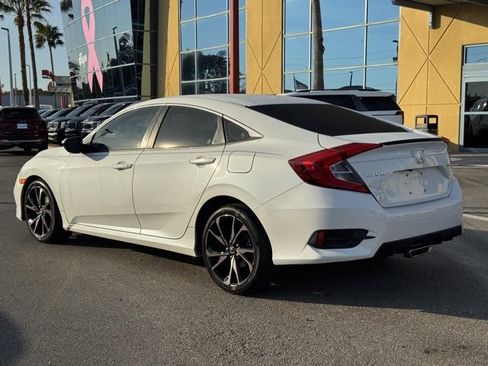 Used 2019 Honda Civic Sport image 3