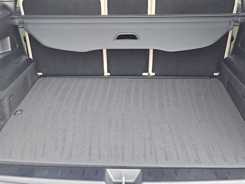 Certified 2026 Mercedes-Benz GLB 250 image 23