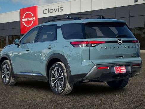 New 2026 Nissan Pathfinder Platinum image 7