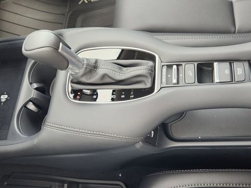 New 2026 Honda HR-V EX-L image 24