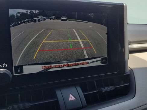 Certified 2023 Toyota RAV4 XLE FWD image 24