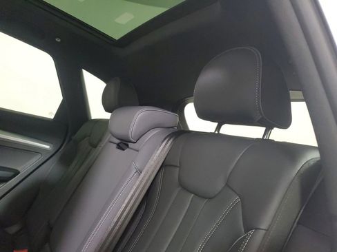 Used 2025 Audi Q5 2.0T Premium image 13