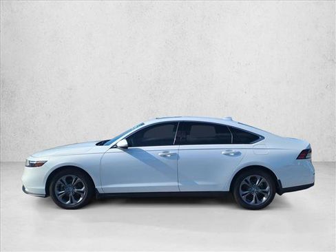 Used 2024 Honda Accord EX image 9