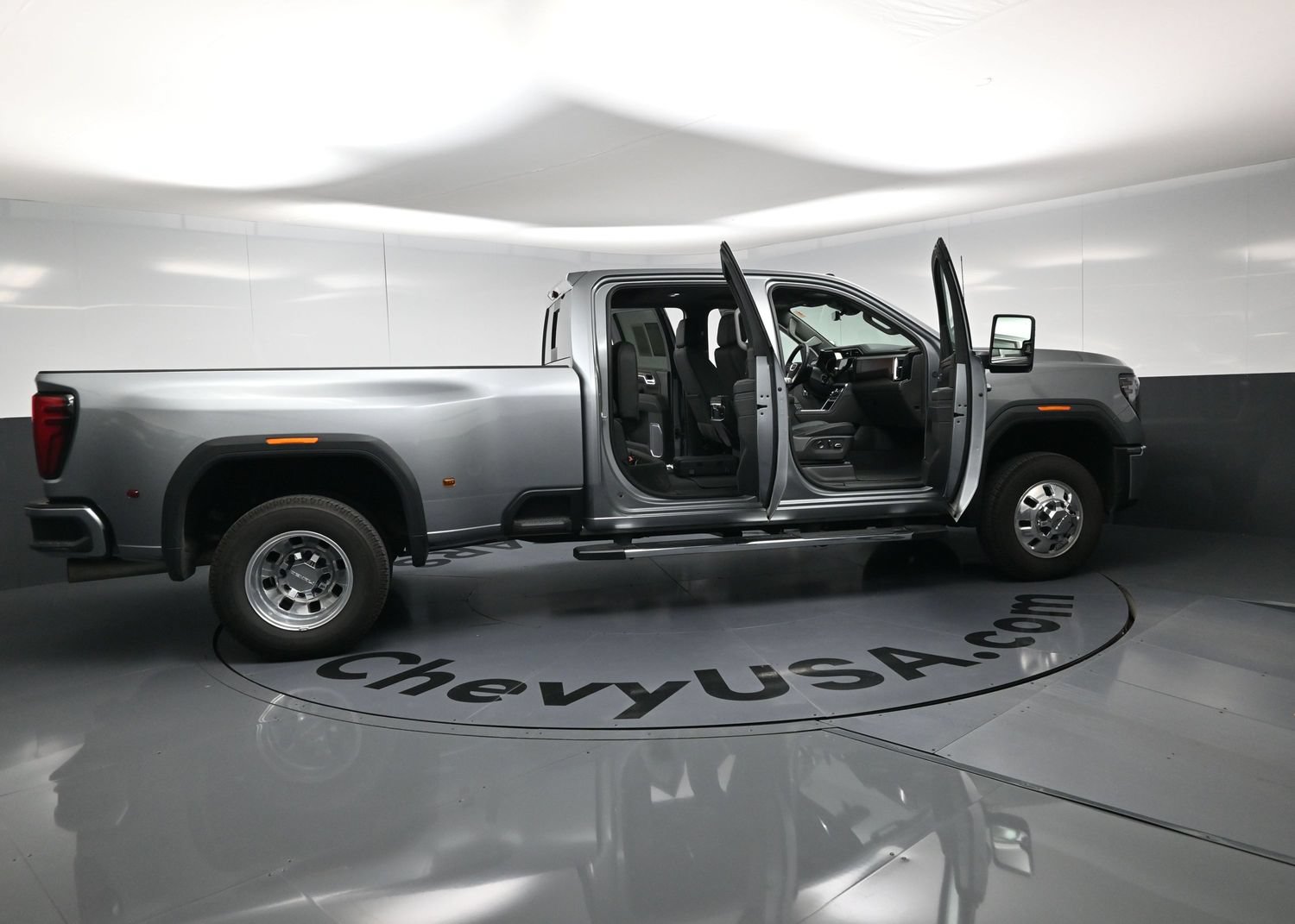 Used 2026 GMC Sierra 3500 Denali w/ Denali Reserve Package AWD/4WD image 16