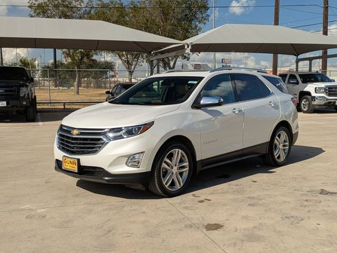 Used 2018 Chevrolet Equinox Premier image 7