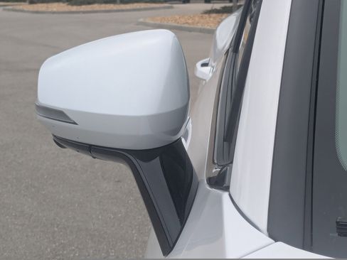 Used 2026 Kia Sportage SX image 12