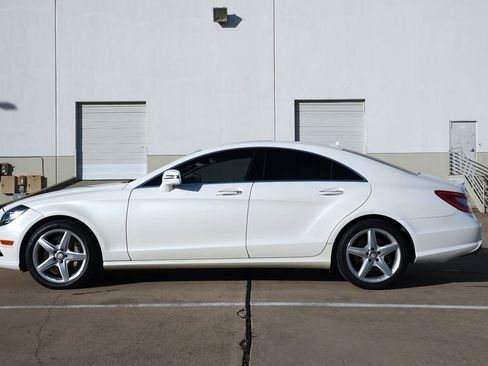 Used 2014 Mercedes-Benz CLS 550 4MATIC image 13