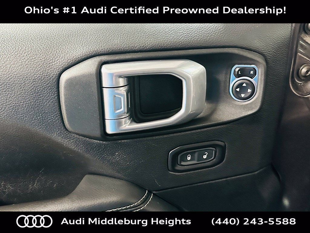 Used 2021 Jeep Wrangler Unlimited Sahara AWD/4WD image 25