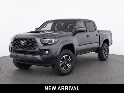 Used 2023 Toyota Tacoma SR AWD/4WD image 1