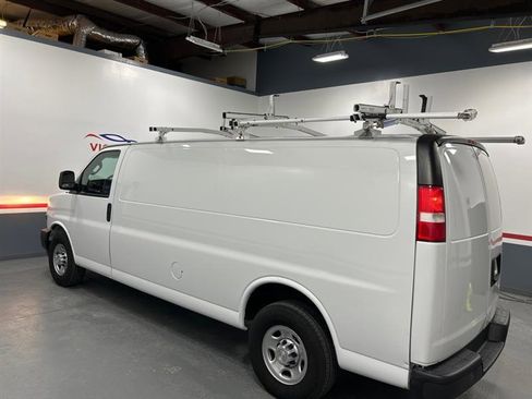 Used 2019 Chevrolet Express 2500 Extended w/ Driver Convenience Package image 5
