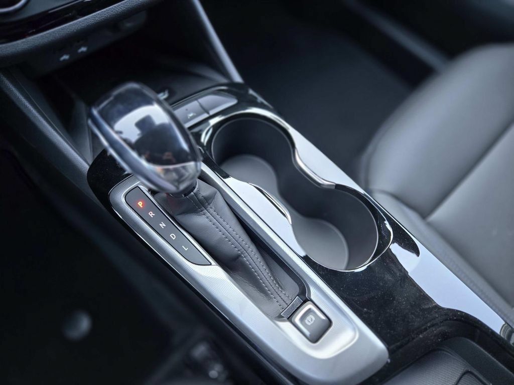 New 2026 Buick Envista Sport Touring w/ Convenience I Package FWD image 26