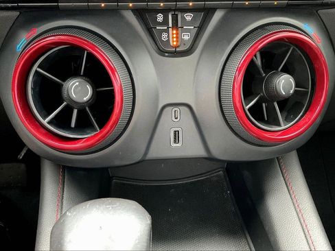 Used 2021 Chevrolet Blazer RS image 25