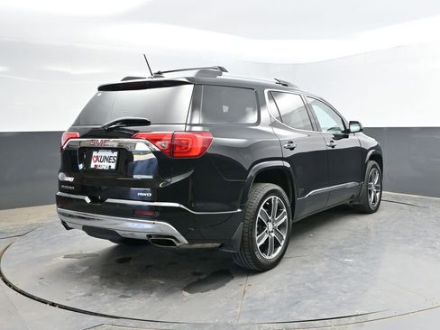Used 2019 GMC Acadia Denali AWD/4WD image 10