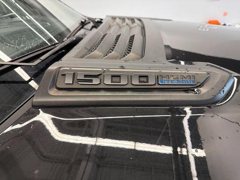 Certified 2023 RAM 1500 Laramie AWD/4WD image 8