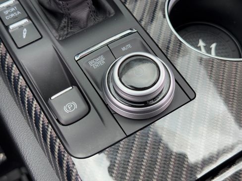 Used 2022 Maserati Ghibli Trofeo RWD image 31