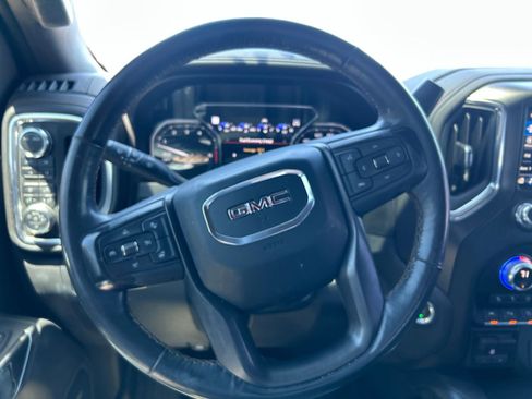 Used 2021 GMC Sierra 1500 AT4 w/ AT4 Premium Package AWD/4WD image 17