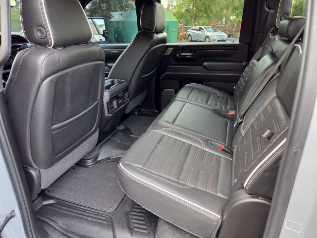 Used 2024 GMC Sierra 2500 AT4X AWD/4WD image 9