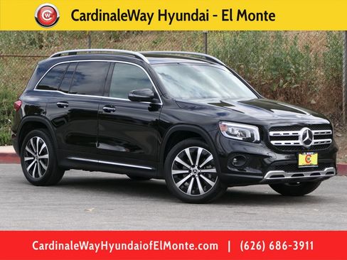 Used 2023 Mercedes-Benz GLB 250 image 1