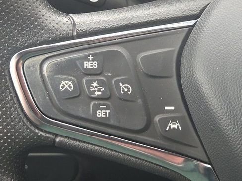 Used 2024 Chevrolet Equinox LT FWD image 39