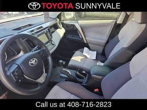 Used 2013 Toyota RAV4 XLE FWD image 4