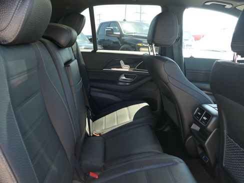 Used 2024 Mercedes-Benz GLE 350 4MATIC w/ AMG Line Exterior image 24