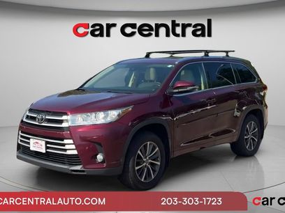 Used 2017 Toyota Highlander XLE