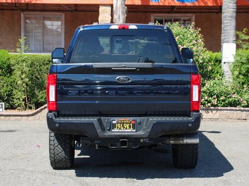 Used 2021 Ford F250 Lariat image 7