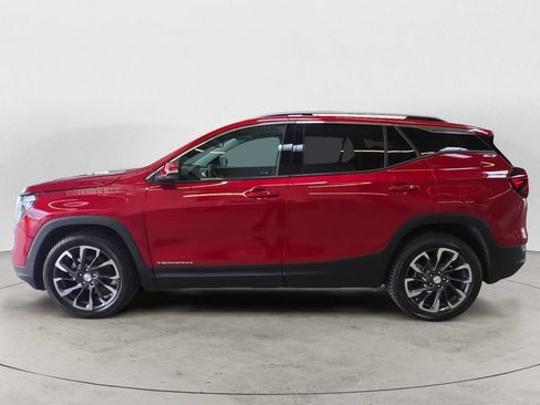 Certified 2022 GMC Terrain SLT w/ Infotainment Package II AWD/4WD image 8