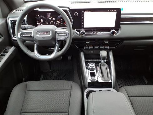 New 2026 GMC Canyon Elevation image 12