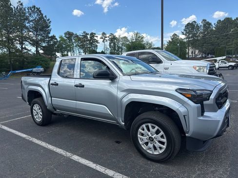 Used 2025 Toyota Tacoma SR w/ SR Upgrade Package image 1