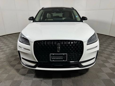 New 2026 Lincoln Corsair Premiere image 9