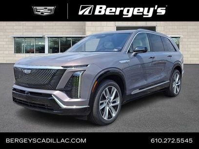 New 2026 Cadillac Vistiq Luxury w/ LPO, Floor Liner Package