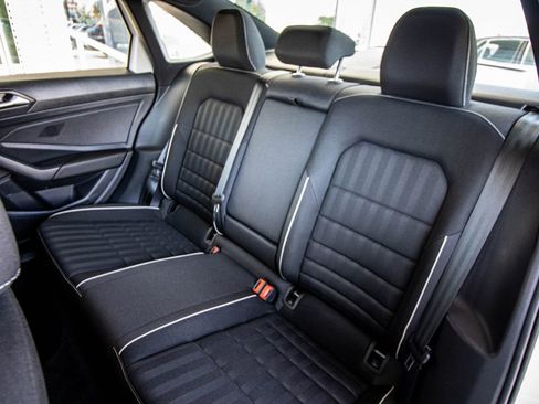 Used 2024 Volkswagen Jetta Sport FWD image 27