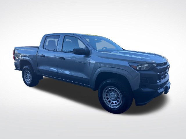 Used 2025 Chevrolet Colorado W/T RWD image 8
