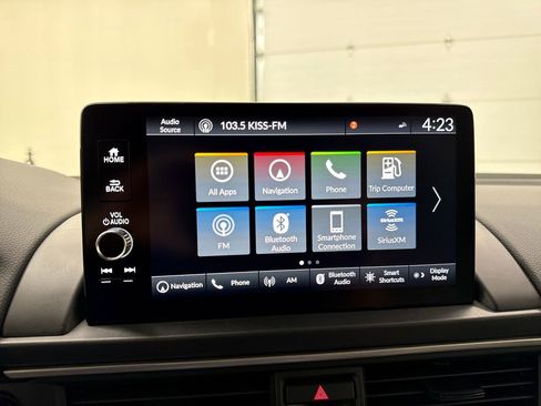 Used 2025 Honda Pilot Touring image 20