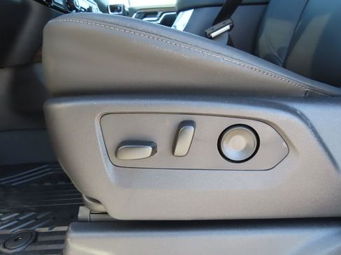 New 2026 Chevrolet Silverado 1500 RST w/ RST All Star Premium Package image 10