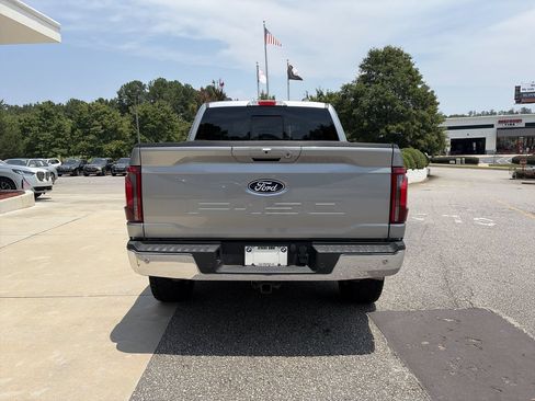 Used 2025 Ford F150 Lariat w/ Equipment Group 501A Mid AWD/4WD image 7