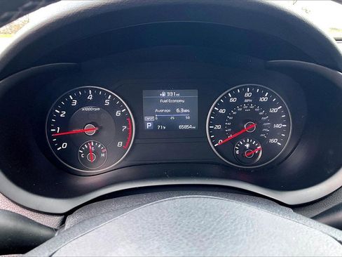 Certified 2019 Kia Stinger image 22