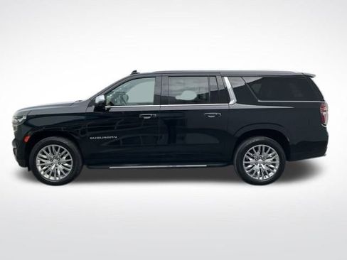 Certified 2023 Chevrolet Suburban Premier image 4