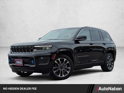 Used 2023 Jeep Grand Cherokee Overland w/ Advanced Protech Group III AWD/4WD image 1