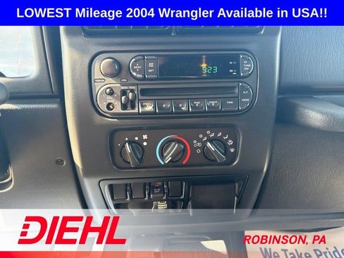 Used 2004 Jeep Wrangler 4WD image 24