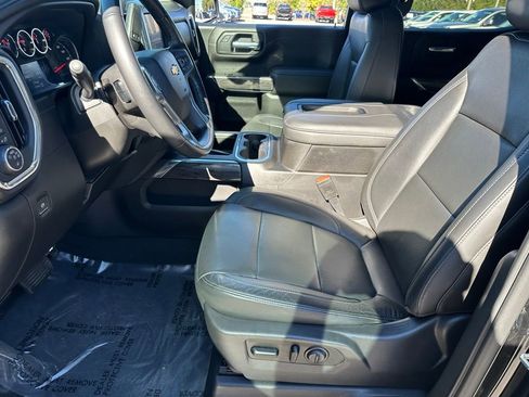 Used 2020 Chevrolet Silverado 1500 LTZ w/ LTZ Premium Package image 24