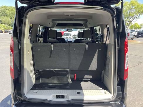 Used 2023 Ford Transit Connect XLT FWD image 30