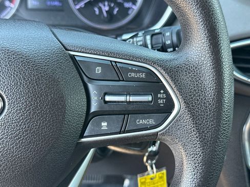 Used 2020 Hyundai Santa Fe SE FWD image 24