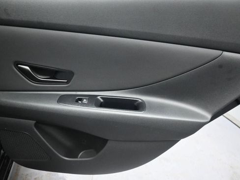 New 2026 Hyundai Elantra Sport image 26