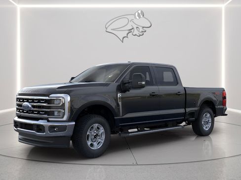 New 2026 Ford F250 XLT w/ XLT Premium Package image 2