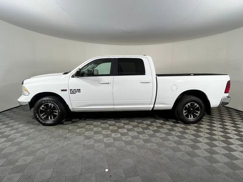 Used 2020 RAM 1500 Classic SLT image 9