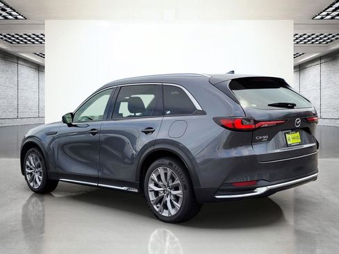 Used 2024 MAZDA CX-90 3.3 Turbo w/ Premium Package AWD/4WD image 9