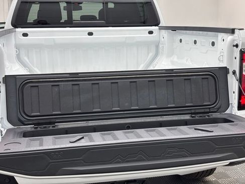 New 2026 GMC Canyon Elevation w/ Convenience Package RWD image 10