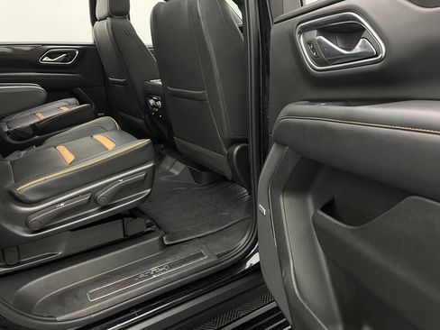 Used 2023 GMC Yukon XL AT4 w/ AT4 Premium Plus Package AWD/4WD image 42